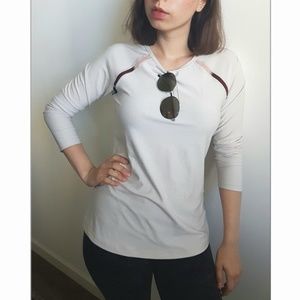 SOLD By Gottex Long-Sleeved Hiking/Outdoor Top